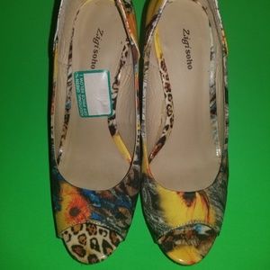 Zigi Soho Animal Print Wedges